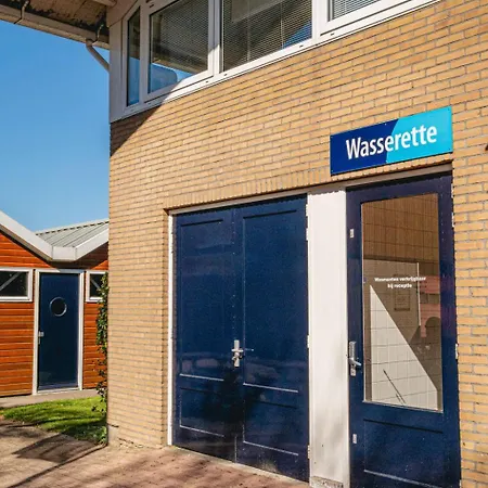 Kraaijennest By Interhome Uitgeest