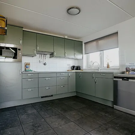 Kraaijennest By Interhome 3* Uitgeest
